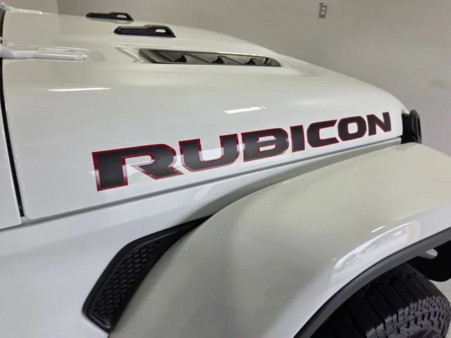 Used 2025 White Jeep Rubicon image 15