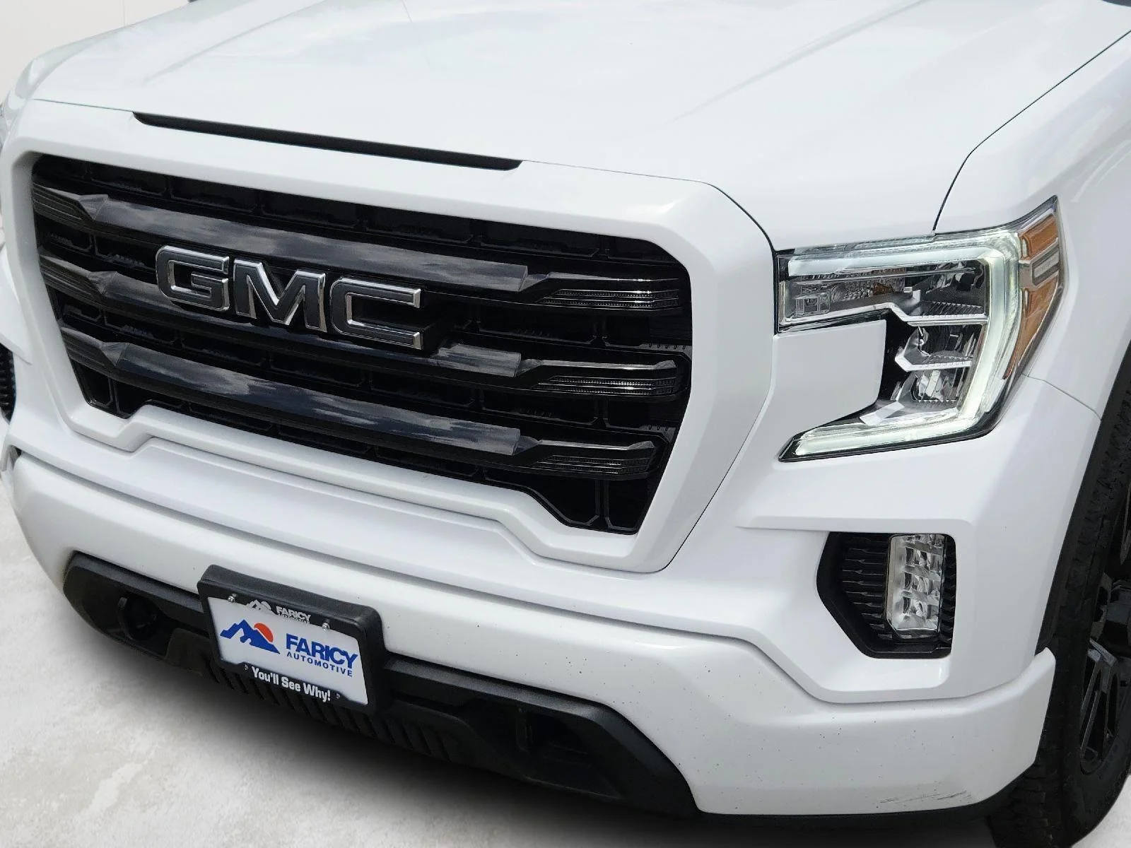 Used 2021 Summit White GMC Elevation image 15