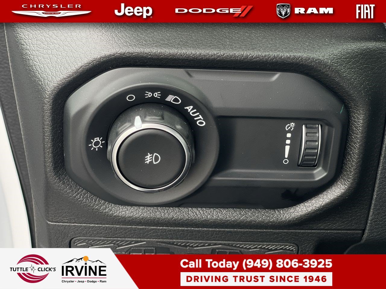 New 2026 Bright White Clearcoat Jeep California Edition image 29