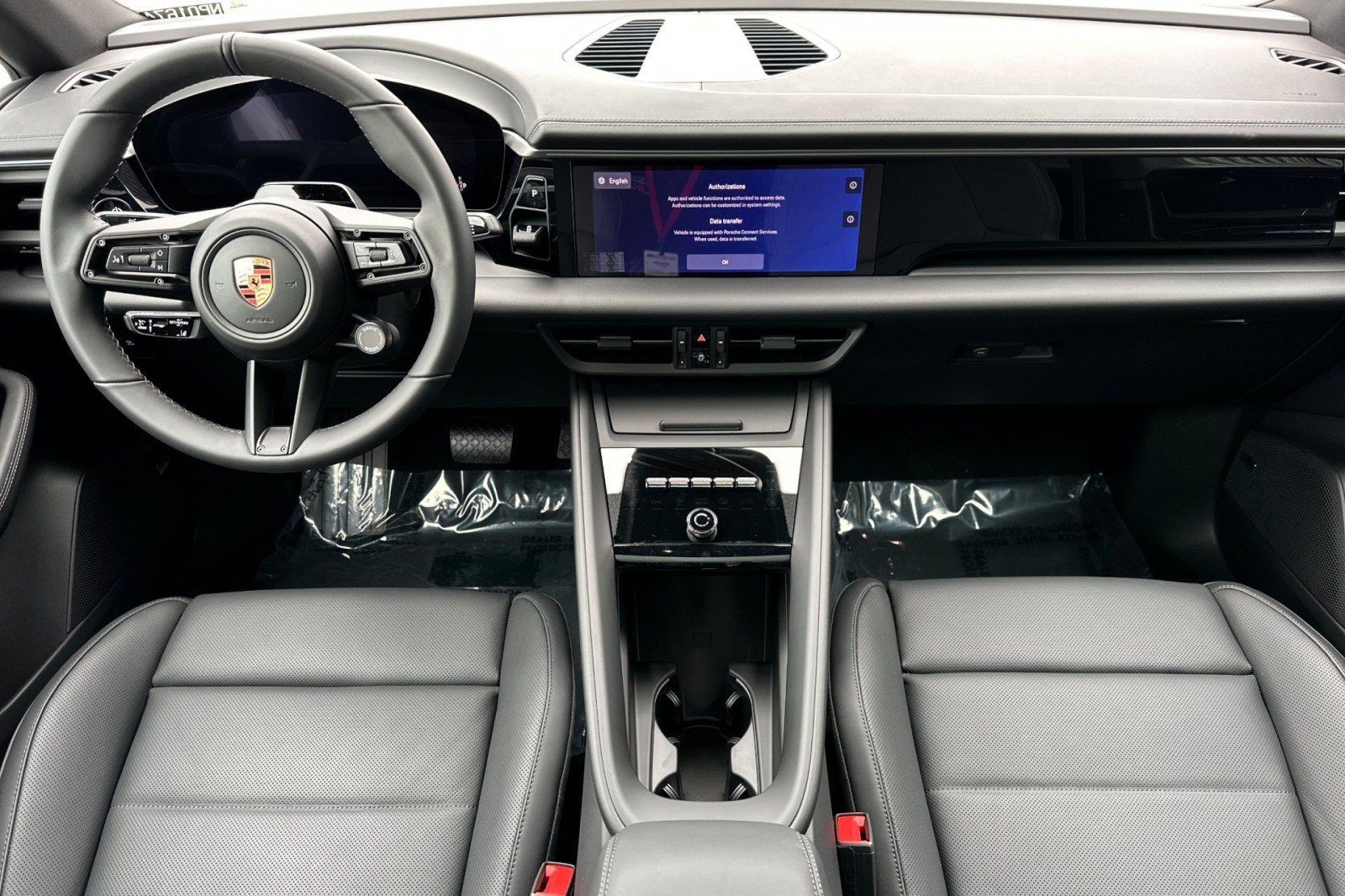2026 Porsche Macan Base - Photo 6