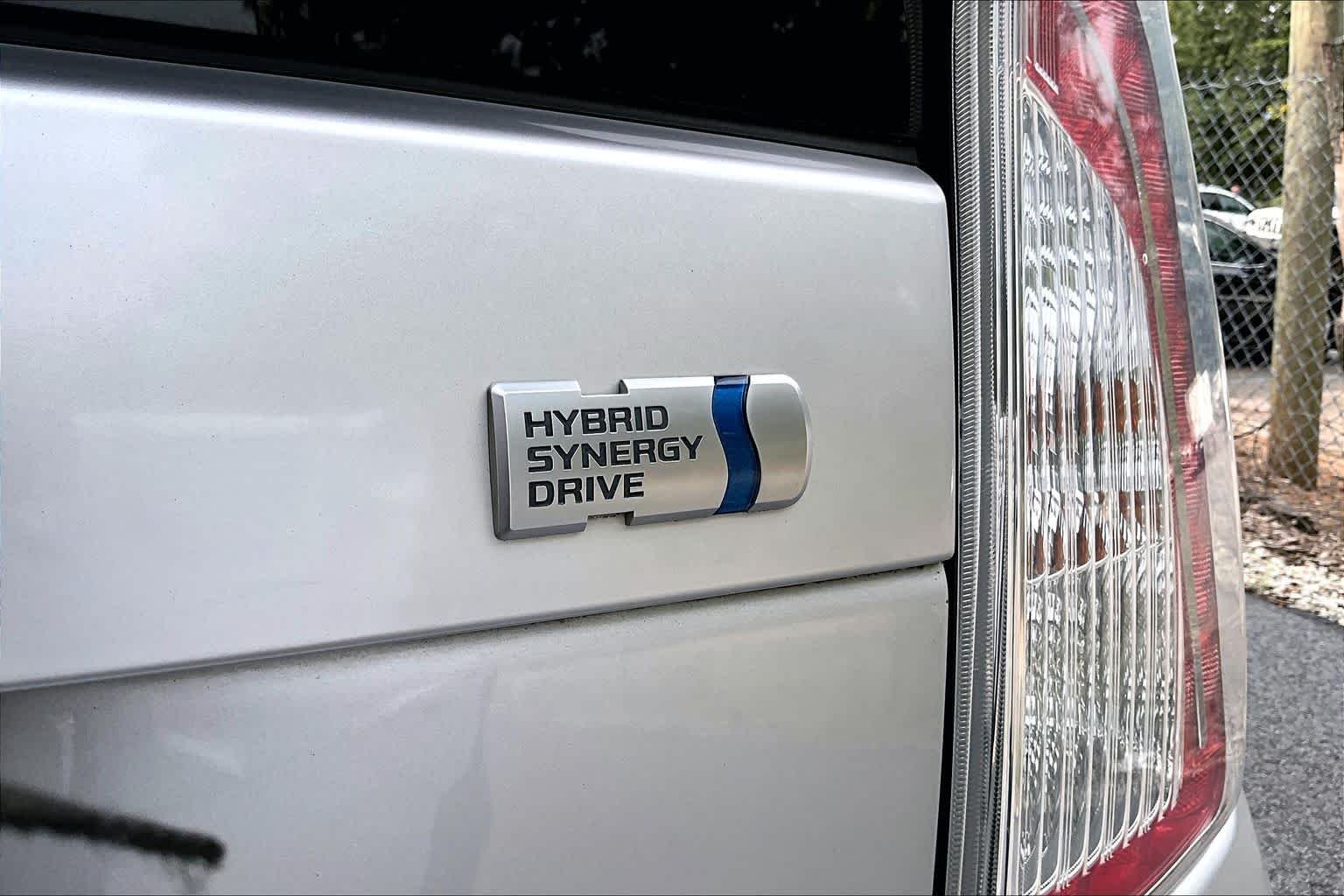 Used 2013 Classic Silver Metallic Toyota Two image 10