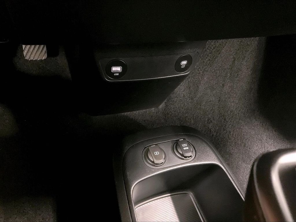 Used 2024 Gray Kia Light image 26
