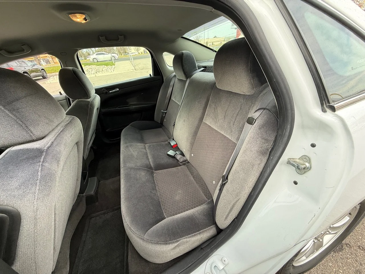 2014 Chevrolet Impala 1FL - Photo 31