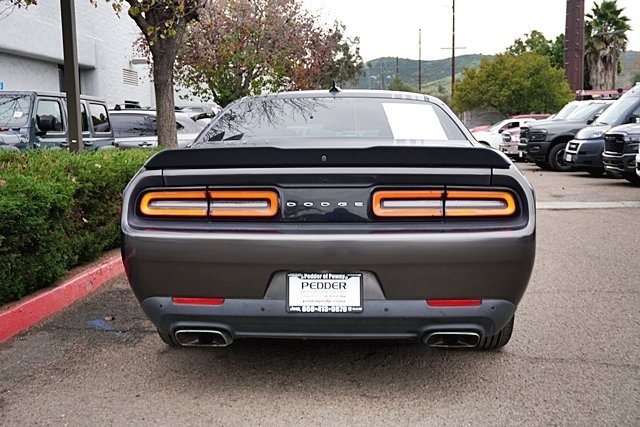 Used 2017 Gray Dodge 392 Hemi Scat Pack Shaker image 8