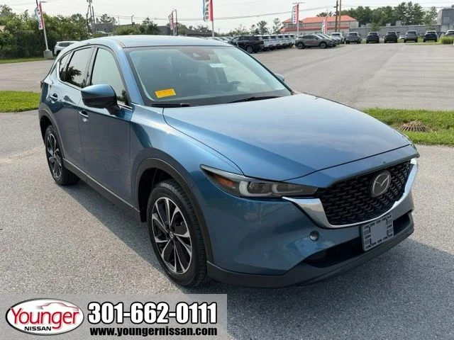 2023 Mazda CX-5 S Premium package