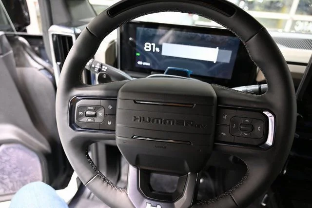 2026 GMC HUMMER EV 2X - Photo 22