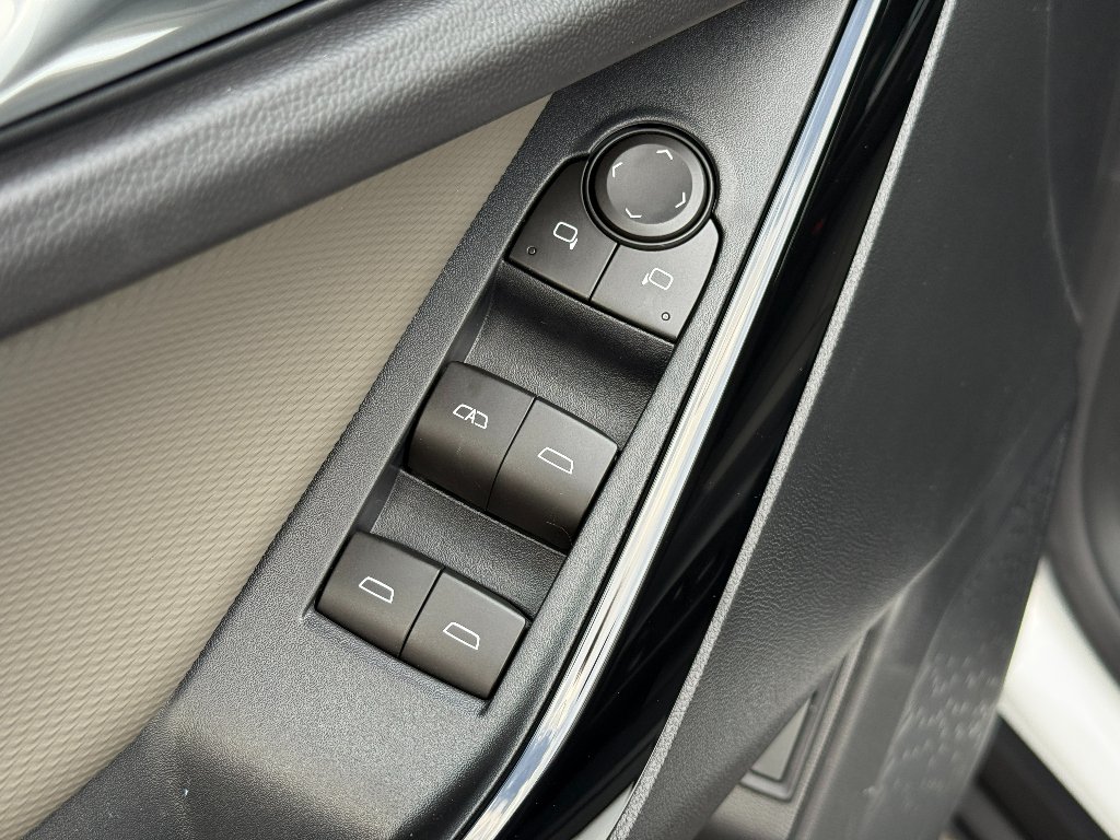 2026 Chevrolet Equinox LT - Photo 21