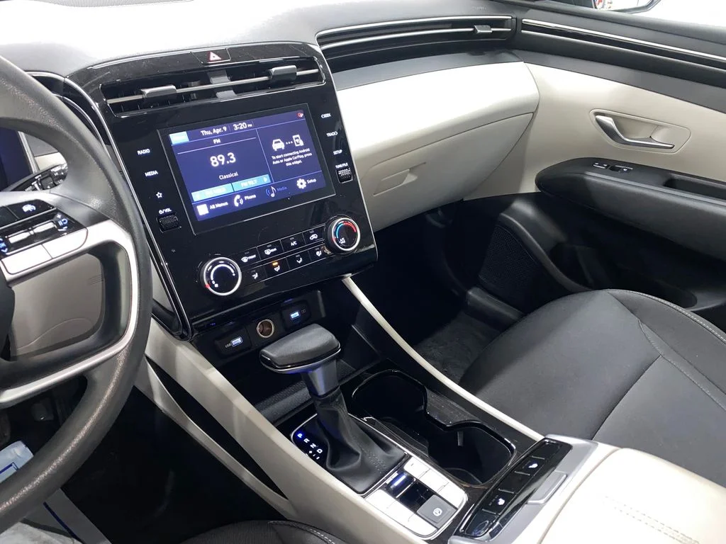 Used 2022 Gray Hyundai SEL image 16
