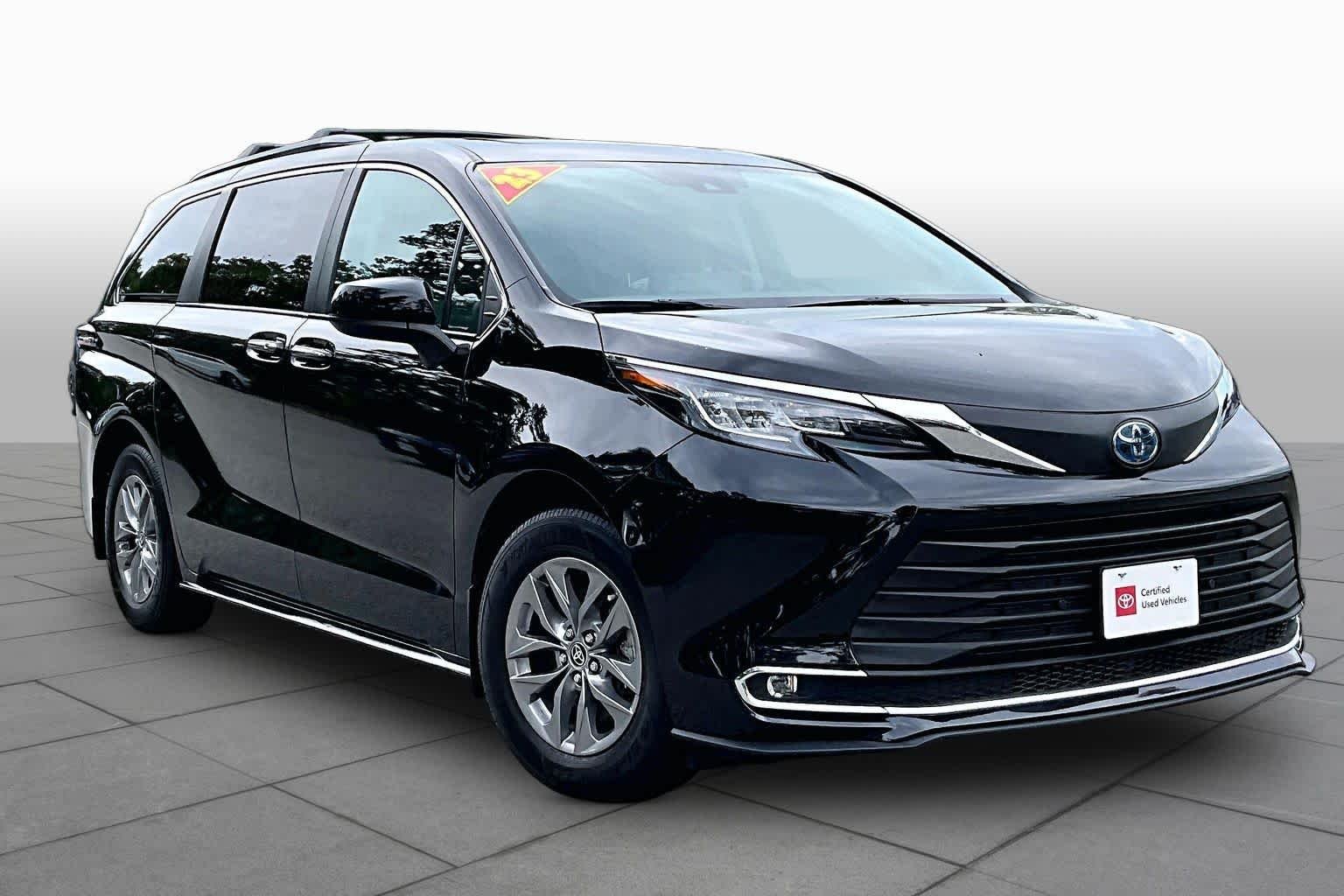 Used 2023 Midnight Black Metallic Toyota XLE image 3