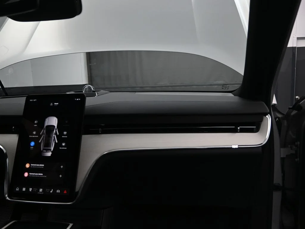 2025 Volvo EX90 Ultra - Photo 15