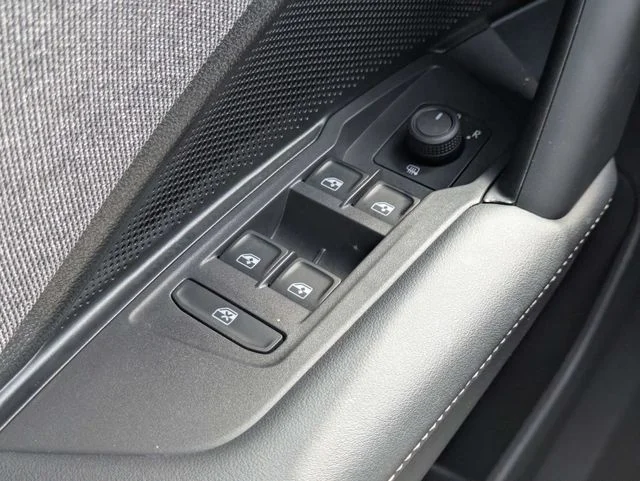 2026 Volkswagen Tiguan S - Photo 24