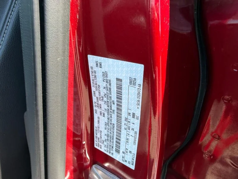 Used 2019 Ruby Red Metallic Tinted Clearcoat Ford Titanium image 25