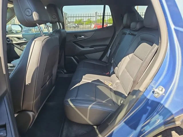 Used 2025 Lakeshore Blue Metallic Chevrolet LT image 25