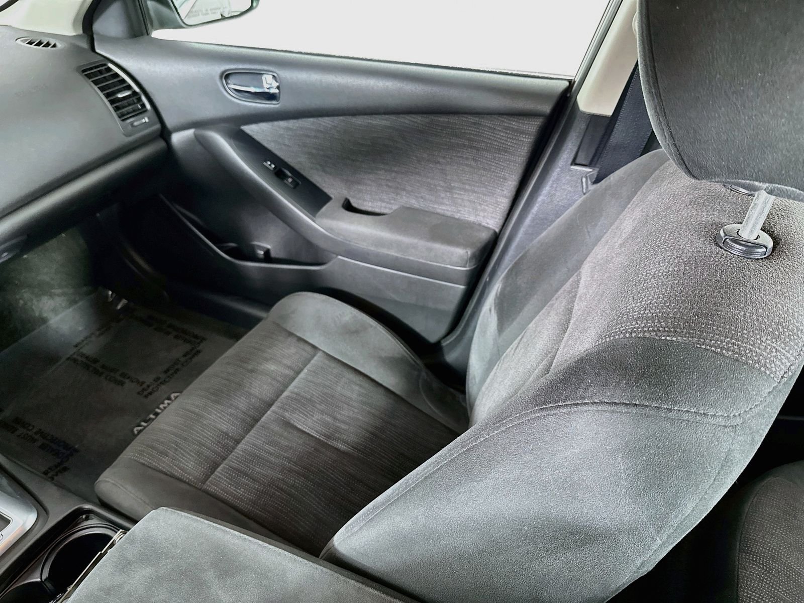Used 2012 Tuscan Sun Nissan 2.5 S image 20