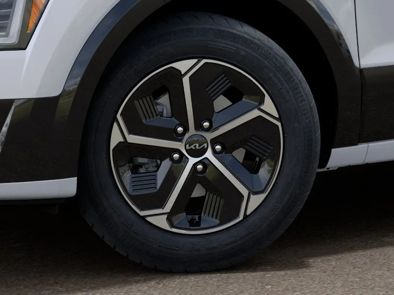 New 2026 Snow White Pearl Kia SX image 9