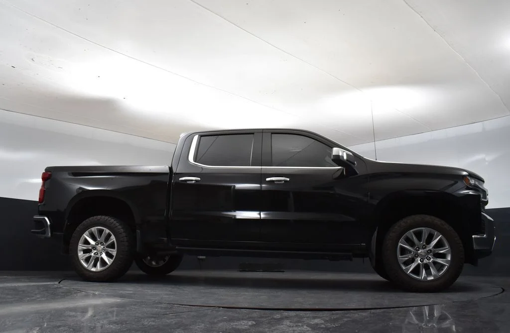 Used 2021 Black Chevrolet LTZ image 12