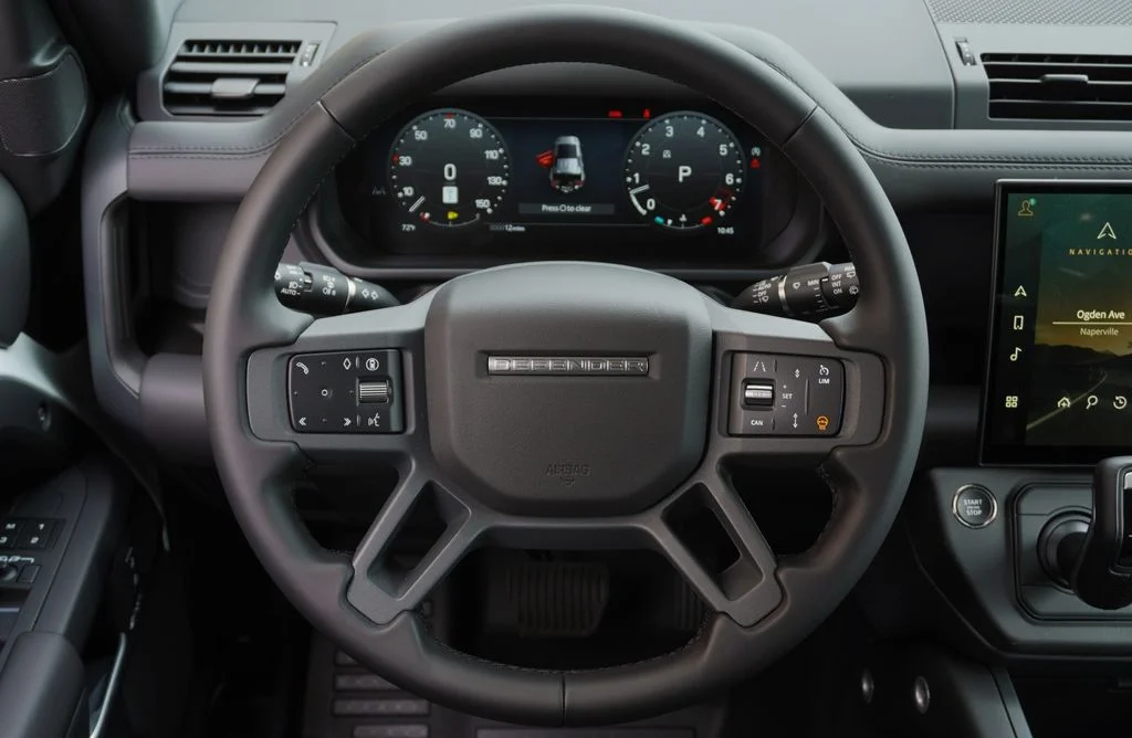 New 2026 Fuji White Land Rover X-Dynamic SE image 17