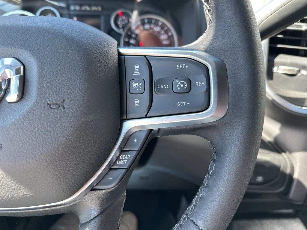 2025 RAM 2500 Big Horn - Photo 16