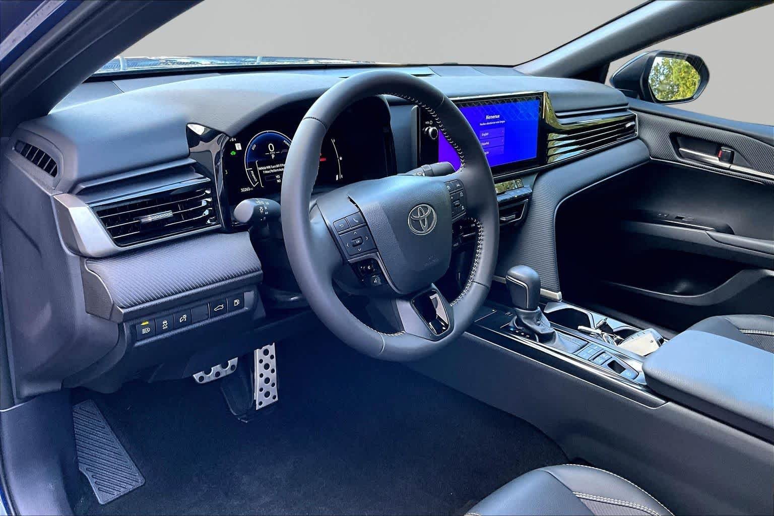 Used 2025 Reservoir Blue Toyota SE image 18