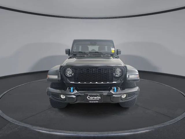 Used 2024 Black Clearcoat Jeep High Altitude 4xe image 3
