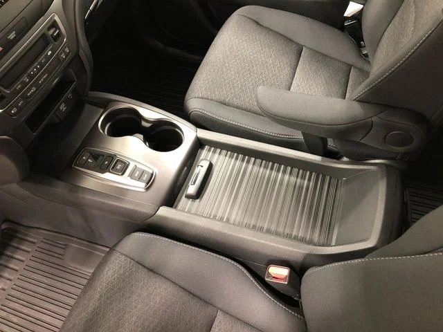 Certified Used 2019 Lunar Silver Metallic Honda Sport image 25