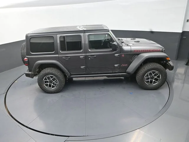 New 2026 Granite Crystal Metallic Clear-Coat Exterior Paint Jeep Rubicon image 18