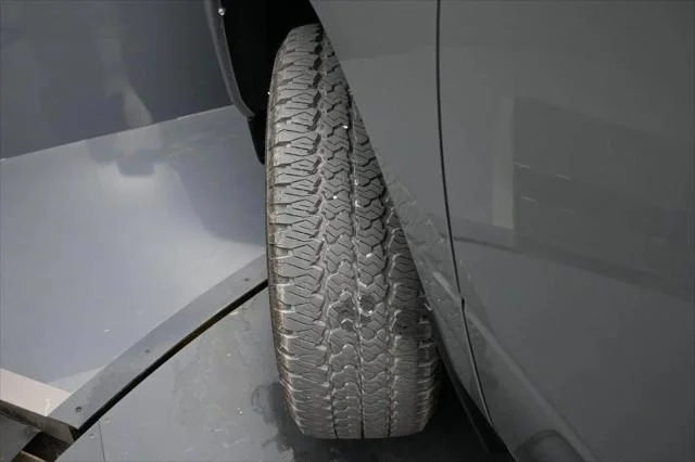 New 2026 Ceramic Gray Clearcoat RAM Black Express image 5
