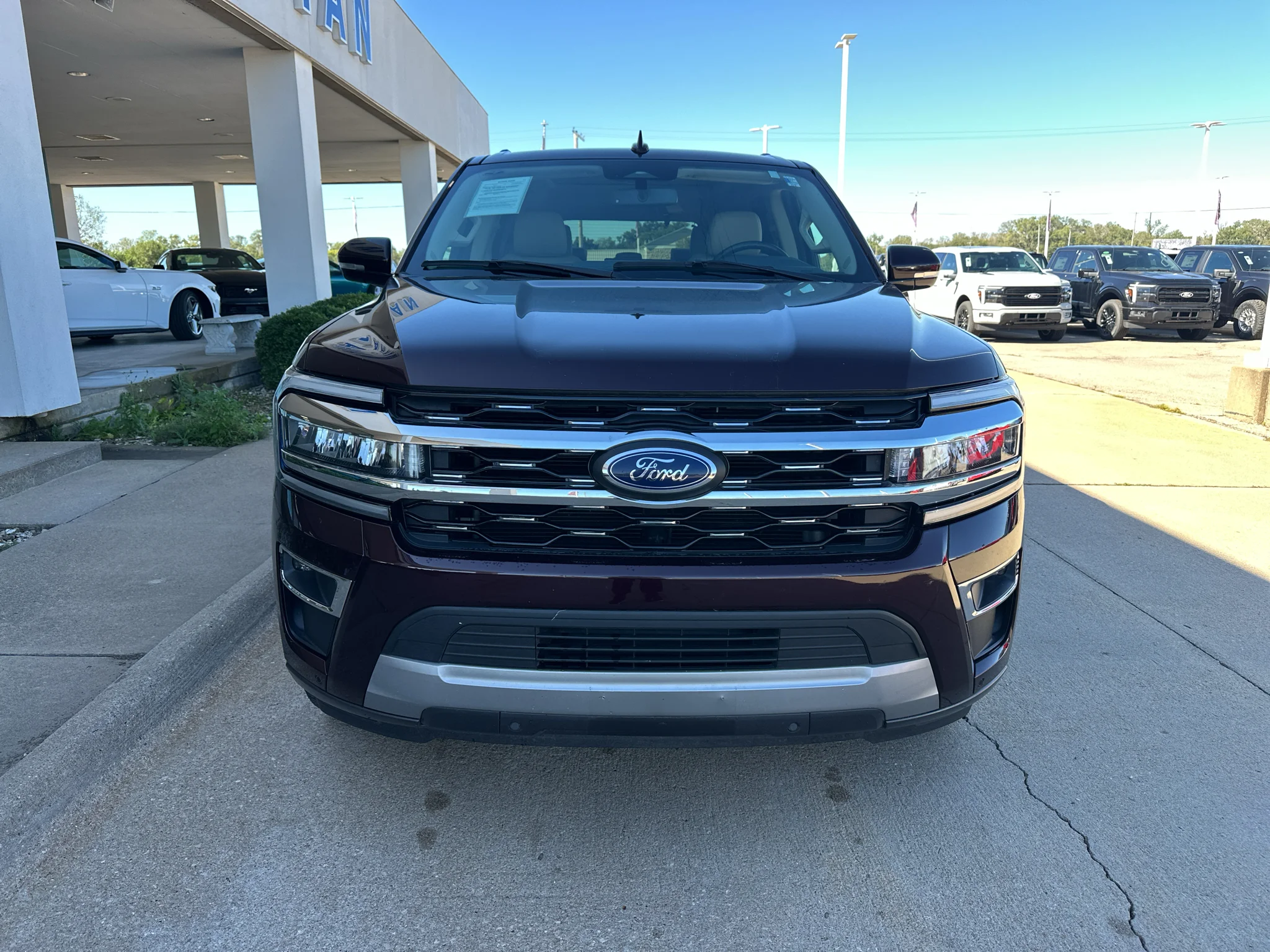 Used 2024 Jewel Red Metallic Tinted Clearcoat Ford Limited image 13