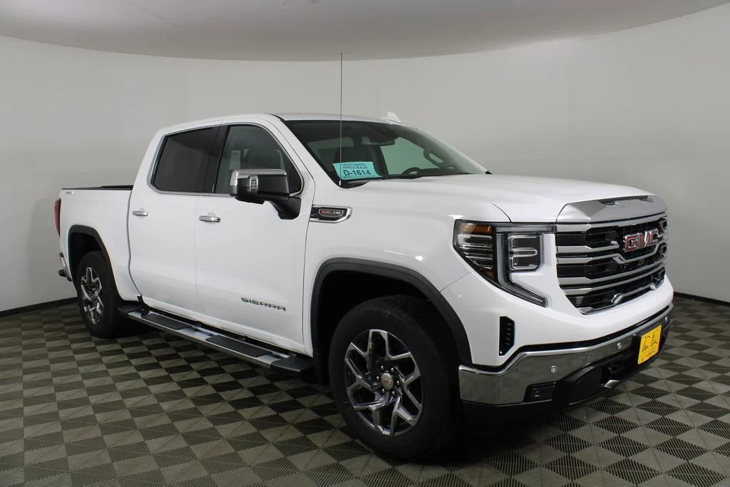 2026 GMC Sierra 4WD Crew Cab Short Box SLT's photo