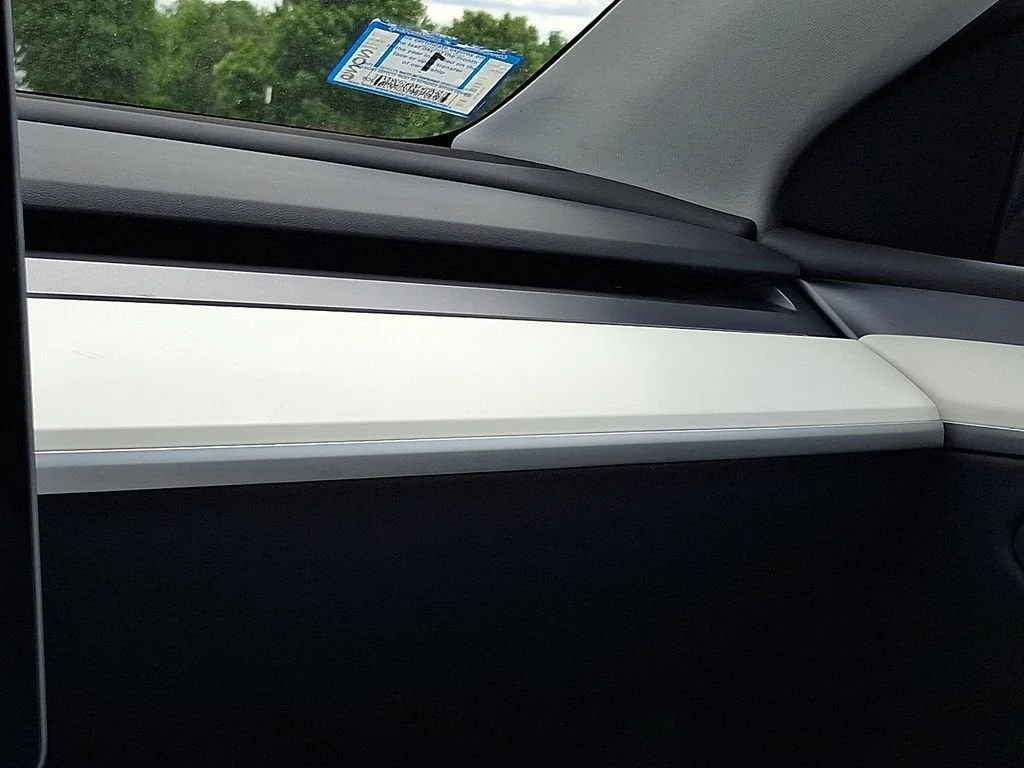 Used 2023  Tesla Long Range image 57