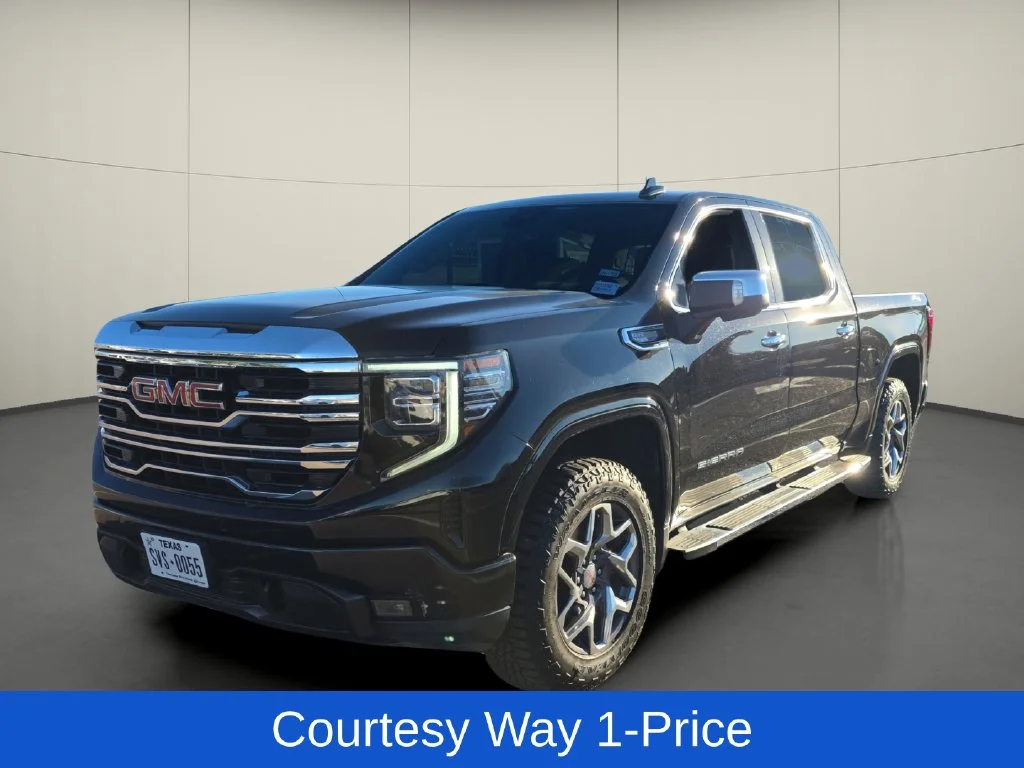Used 2023 Black GMC SLT image 4