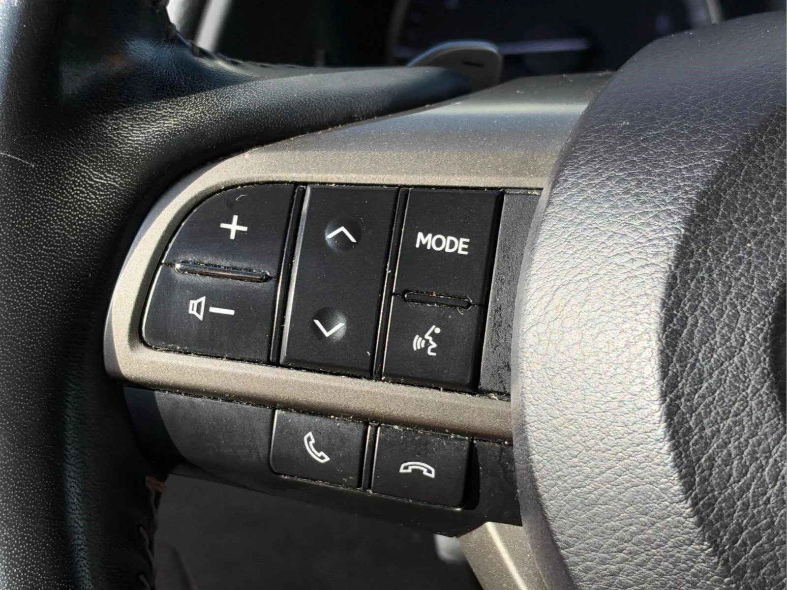 Used 2021 Moonbeam Beige Metallic Lexus RX 350 image 26