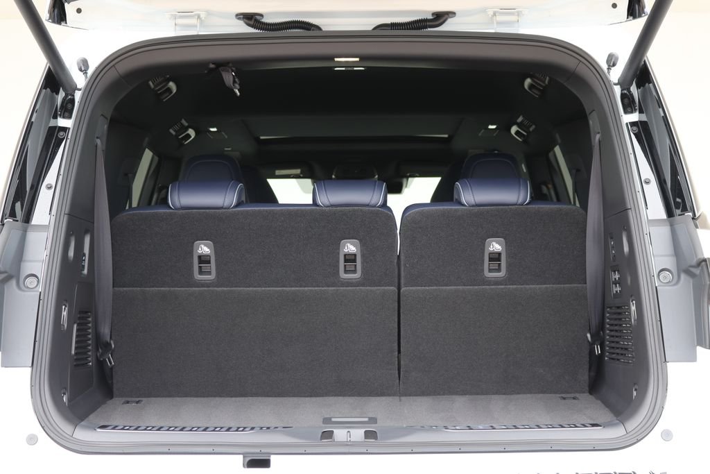 2026 INFINITI QX80 Sport - Photo 32
