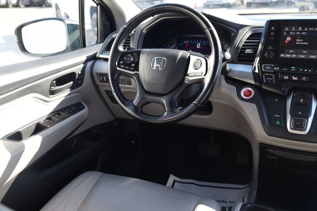 Used 2019 Obsidian Blue Pearl Honda EX-L image 18