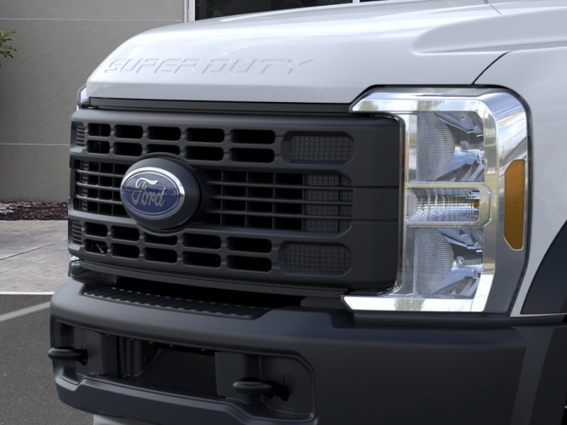 New 2026 Oxford White Ford F-550® XL image 17