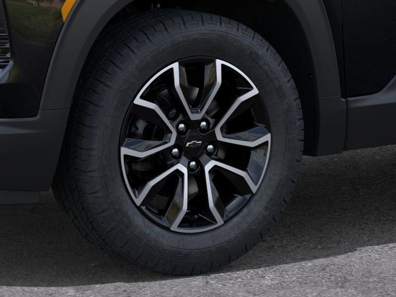 New 2026 Mosaic Black Metallic Chevrolet ACTIV image 9