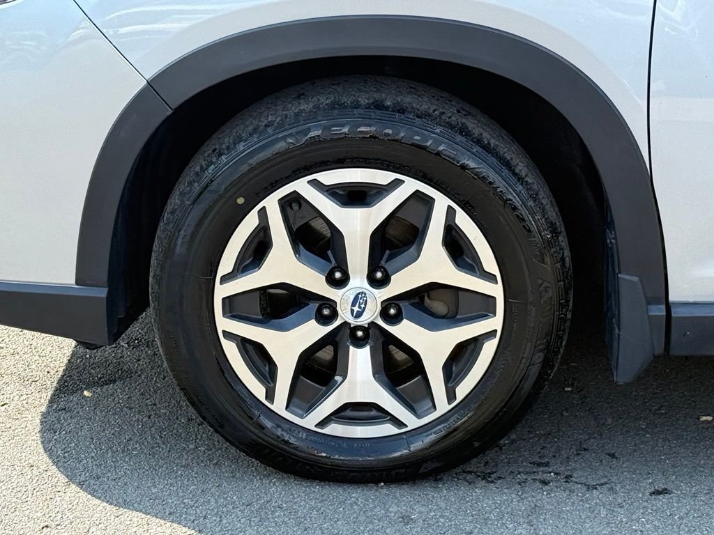 Used 2021 Silver Subaru Premium image 12