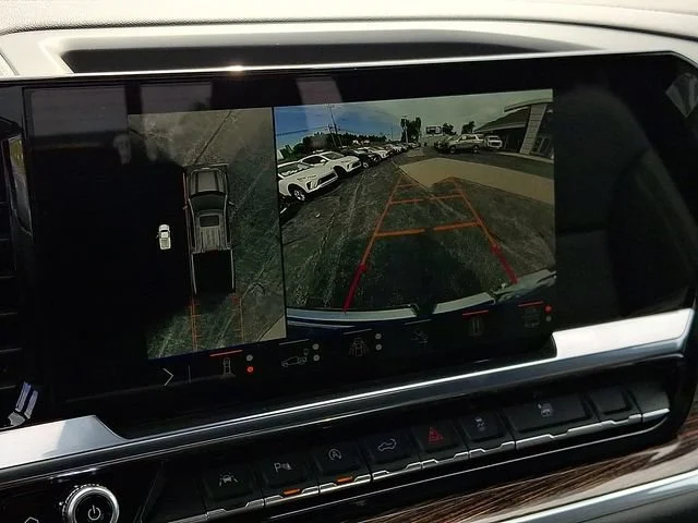 New 2026 Onyx Black GMC Elevation image 17