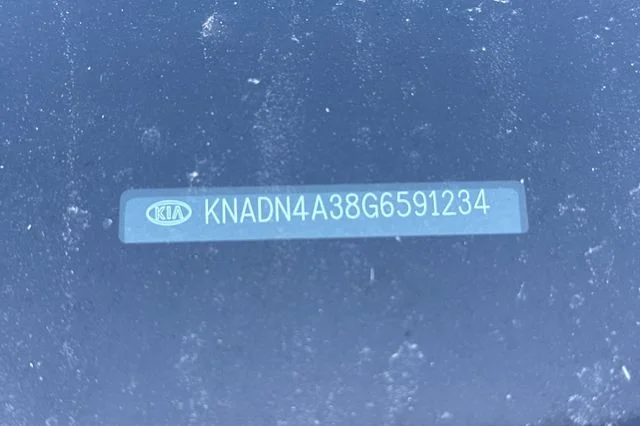 Used 2016 Signal Red Pearl Kia EX image 8