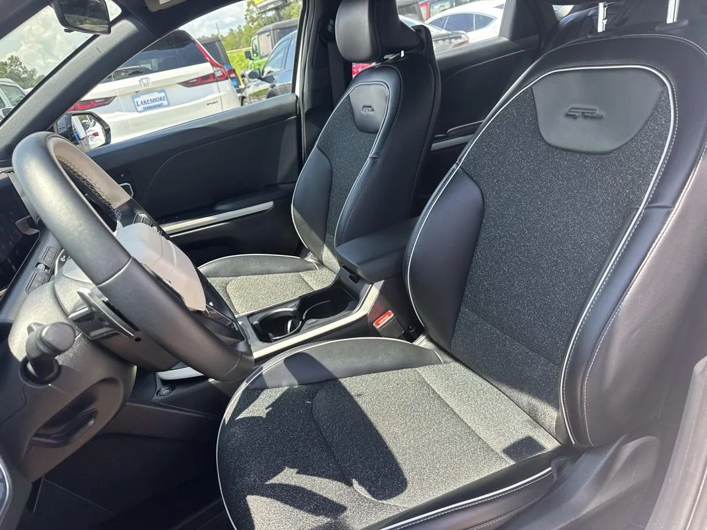Certified Used 2025 White Kia GT-Line image 16