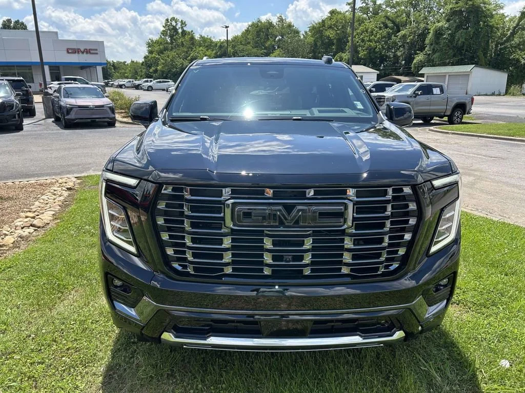 New 2026 Onyx Black GMC Denali Ultimate image 9
