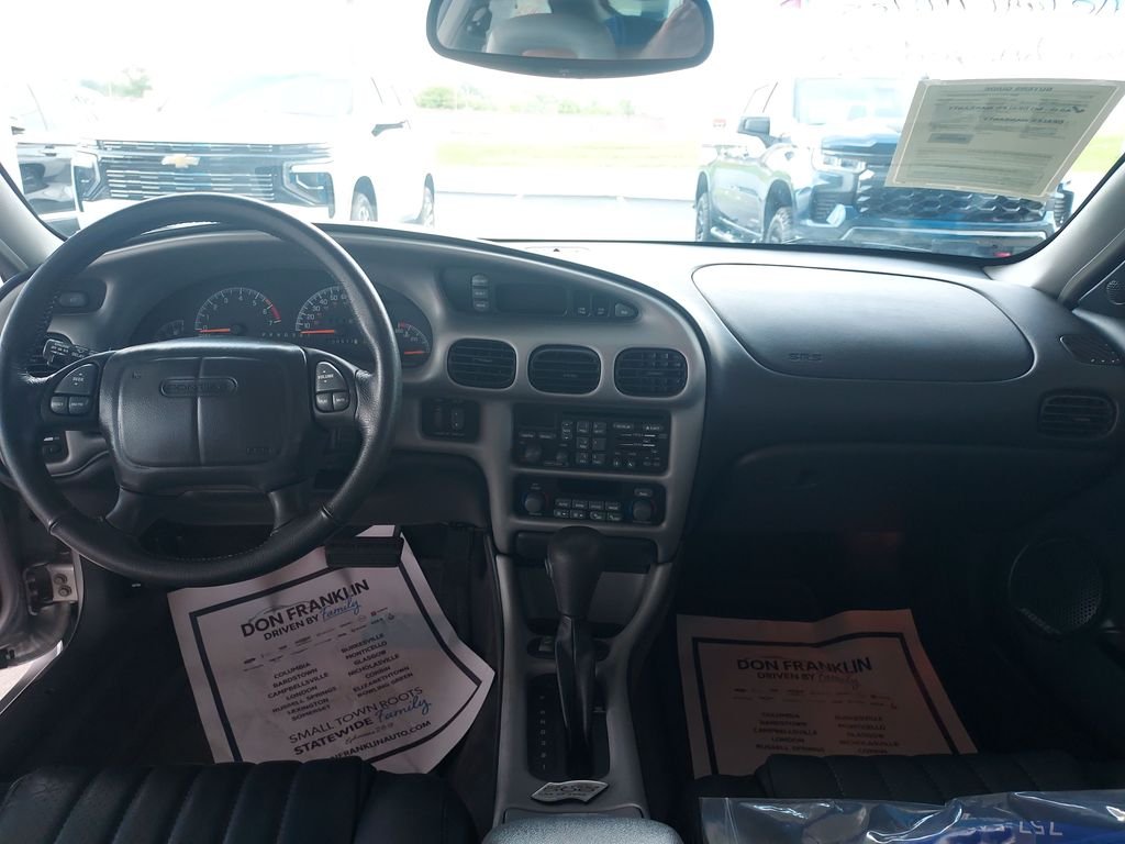 Used 2000 Silver Pontiac GTP image 15