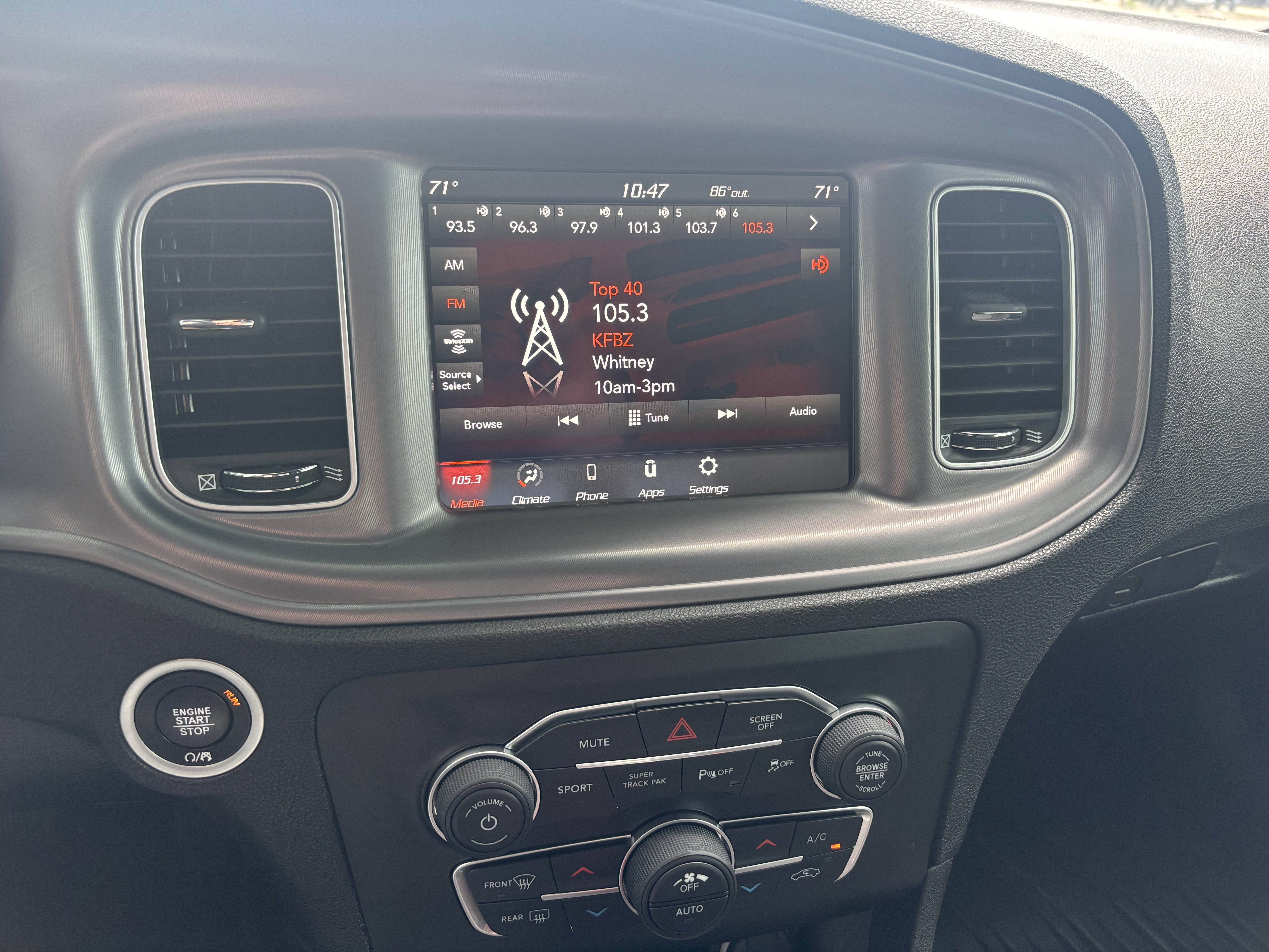 Used 2023 Octane Red Pearlcoat Dodge SXT image 11