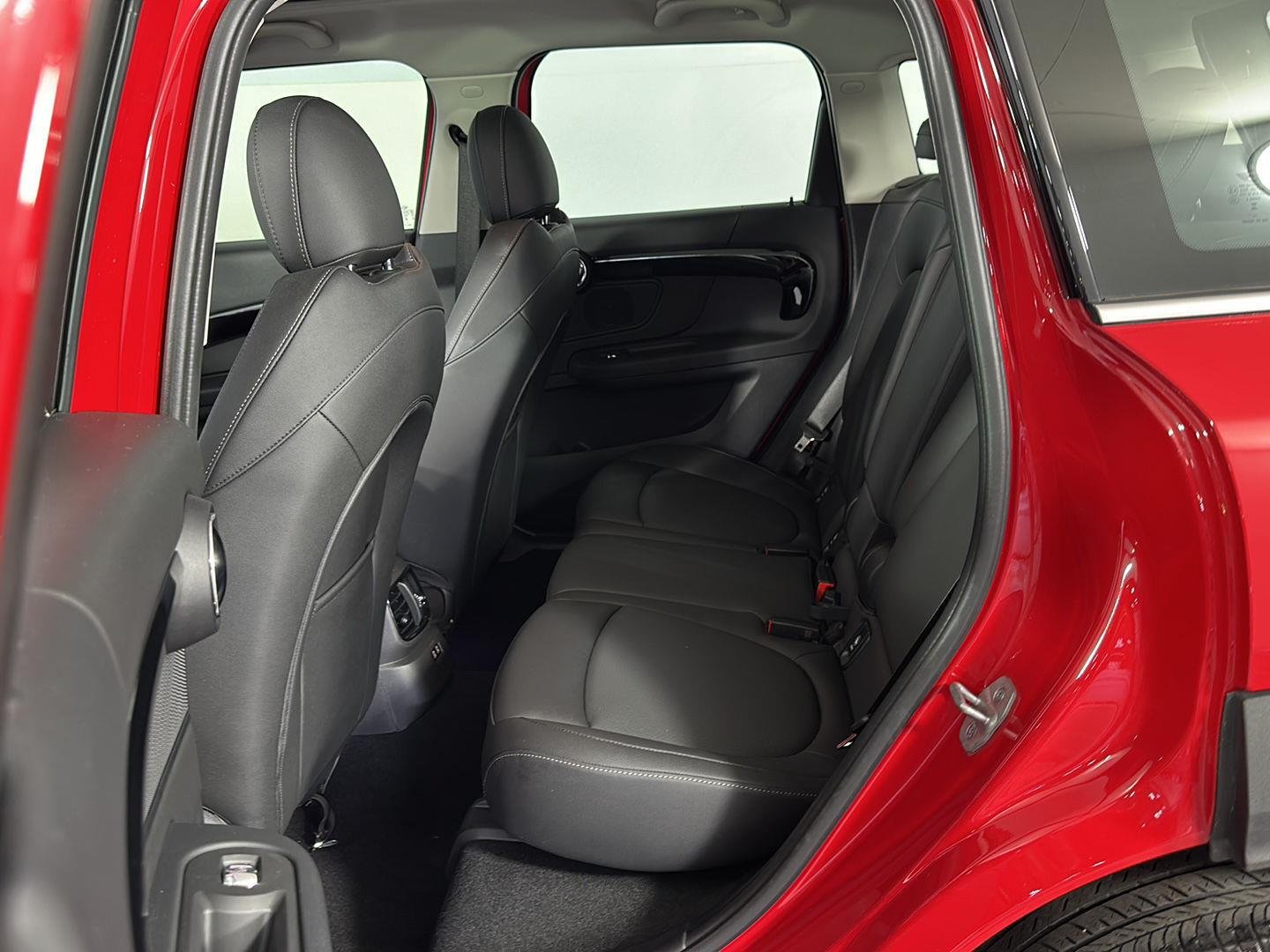 Used 2024 Chili Red MINI Cooper S image 21
