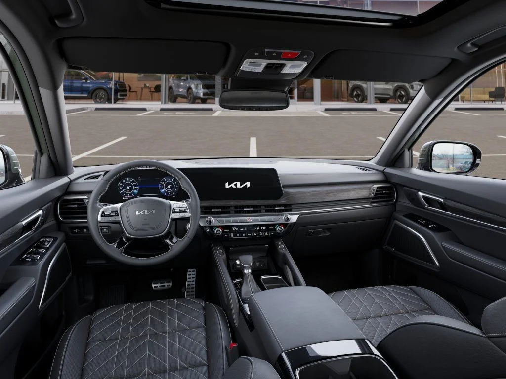 New 2025 Jungle Green Kia SX X-Line image 13
