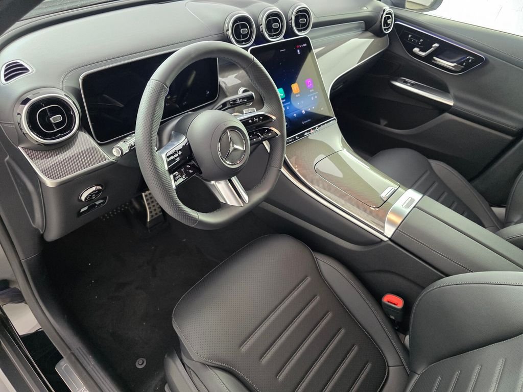 New 2026 Black Mercedes-Benz GLC 300 image 7