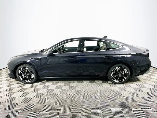 New 2026 Hyundai SONATA SEL Sport