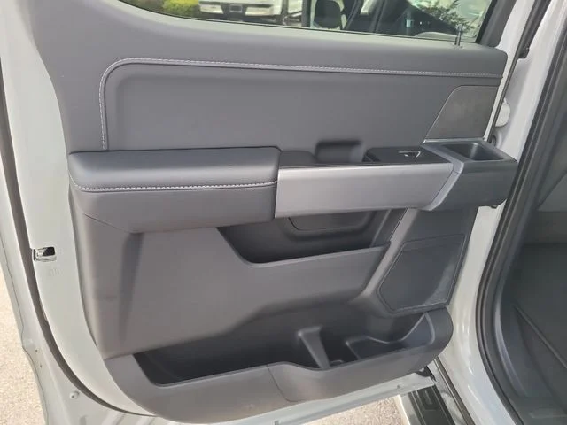 Used 2026 White Ford XLT image 11