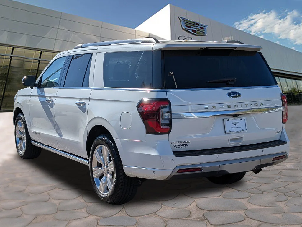Used 2024 White Metallic Ford Platinum image 4
