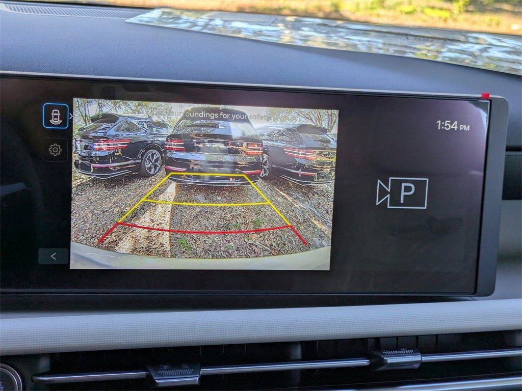 New 2026 Silver Hyundai SE FWD image 21